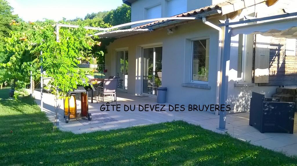 Prades  Gite Du Devez Des Bruyeres מראה חיצוני תמונה